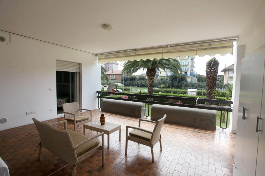Hotel Bernard San Benedetto del Tronto Ruang foto