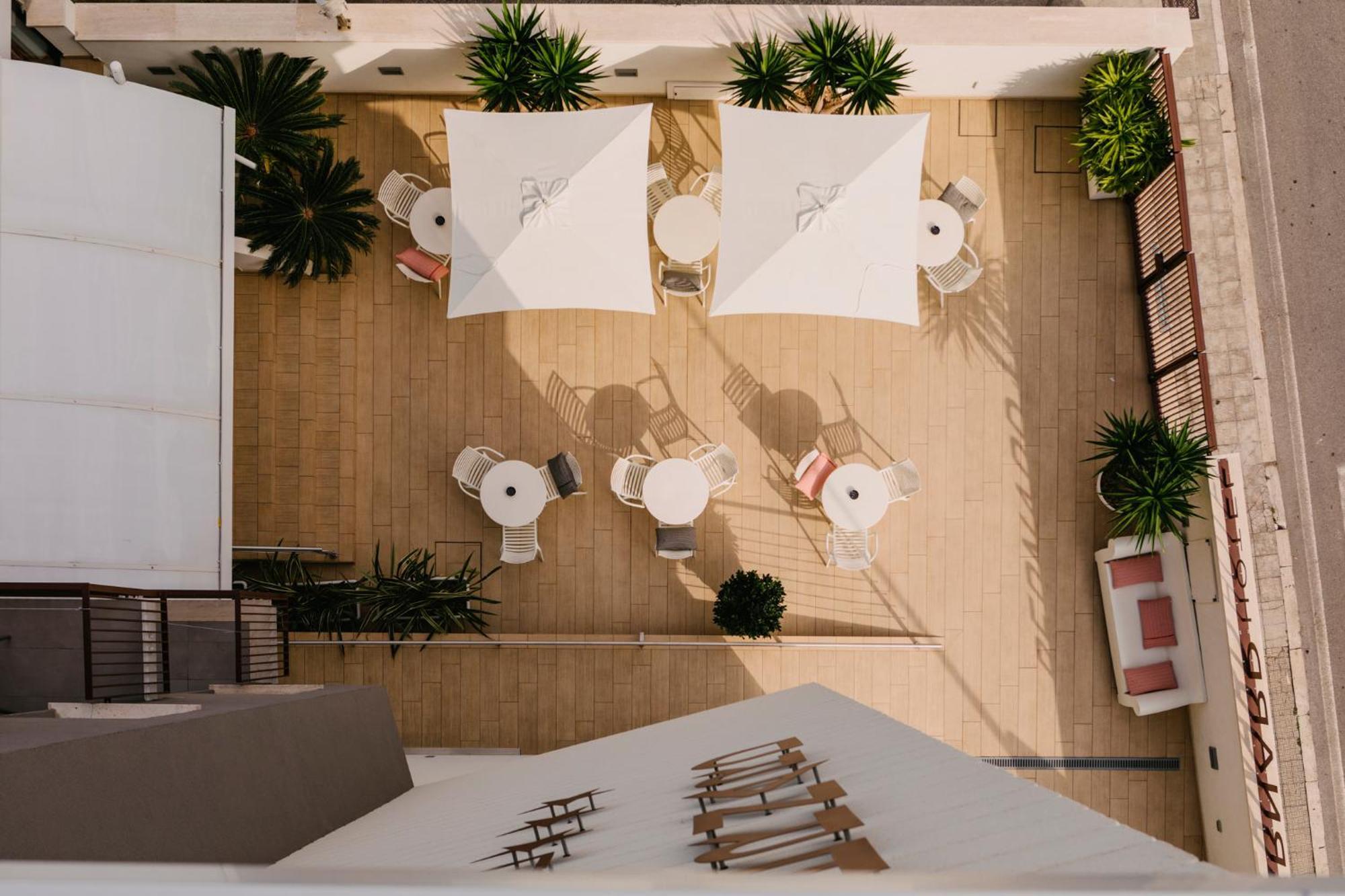 Hotel Bernard San Benedetto del Tronto Bagian luar foto